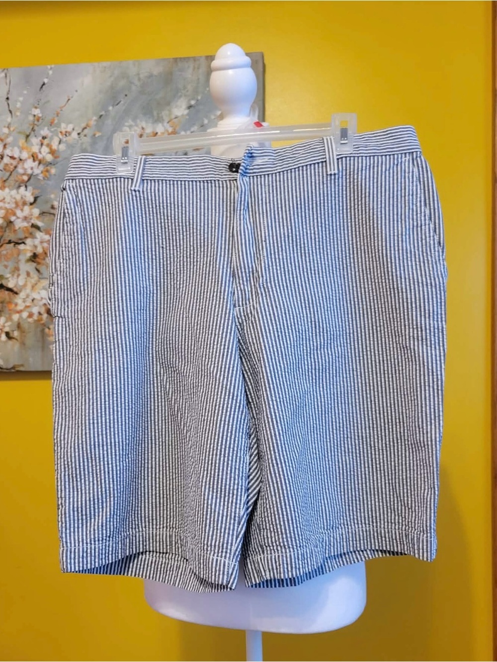 Dockers Men’s Blue & White Striped Cargo Shorts